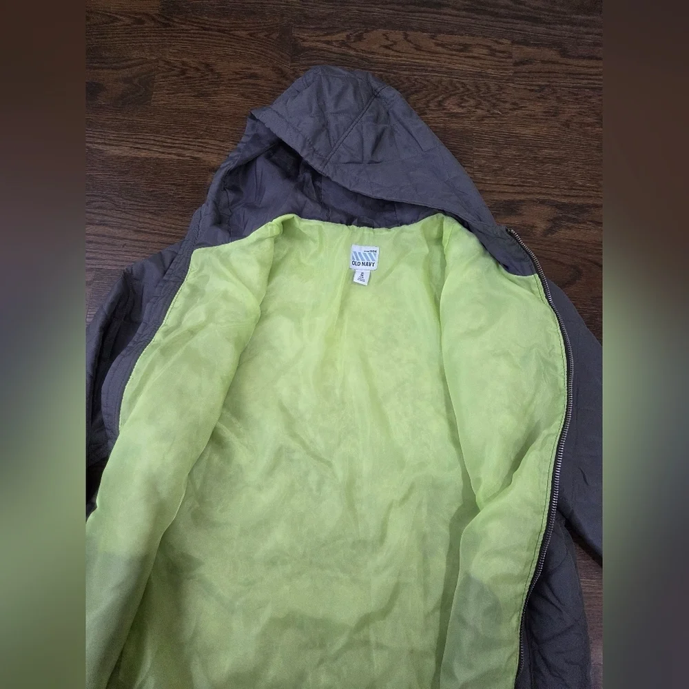 Old Navy Gray/Lime Green Quilted  Boys Jacket Sz.XL(14-16)